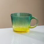 Filiżanka szklanka ryflowana duża butelkowa zieleń ombre 380 ml 1szt SZK176 - obrazek 3