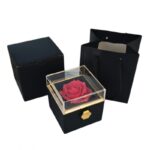 Pudełeczko Walentynkowe Rose Treasure Box na biżuterię mydlana Wieczna Róża Obrotowe PDOZ26CZ - obrazek 3