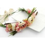 Wianek, opaska do włosów z kwiatów, delikatny wianuszek BOHO W58R - obrazek 4