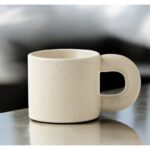 Ceramiczny, nakrapiany kubek z uchem 300 ml CUP21 - obrazek 3