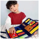Organizer z filcu Mata edukacyjna teczka zamykana dla dzieci ORM05 - obrazek 3